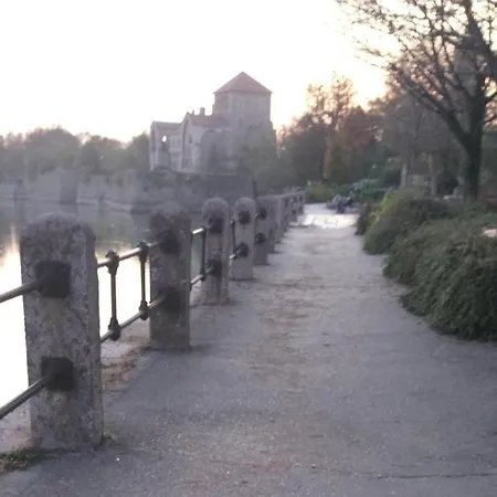 Bed & Breakfast Panzio 3*