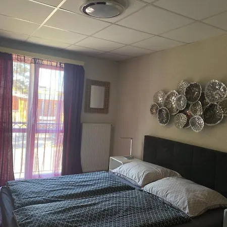 Bed & Breakfast Panzio Tata