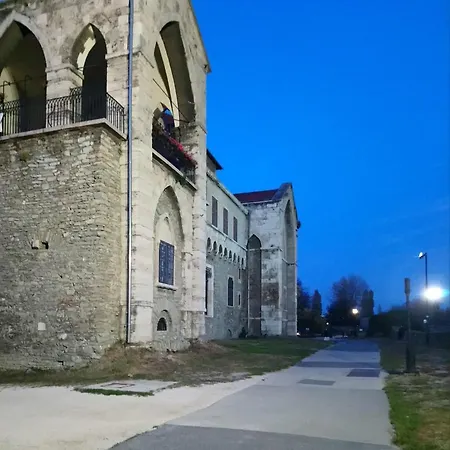 Panzio 3*