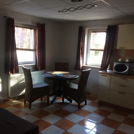 Panzio Bed & Breakfast Tata